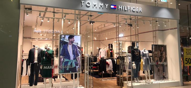 В «МореМолл» открылся магазин Tommy Hilfiger