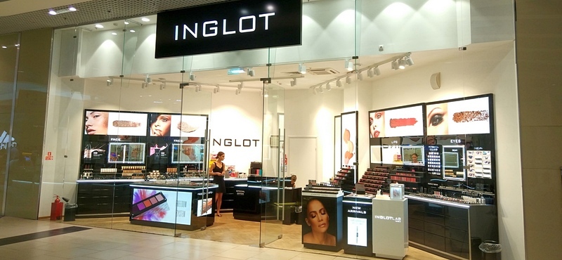 В ТРЦ «МореМолл» открылся магазин INGLOT