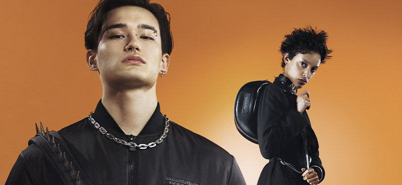 Рождественский SALE: скидки -50% в Armani Exchange